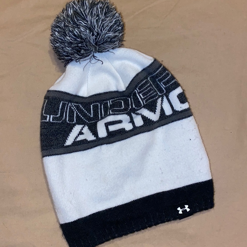 Under Armour hat